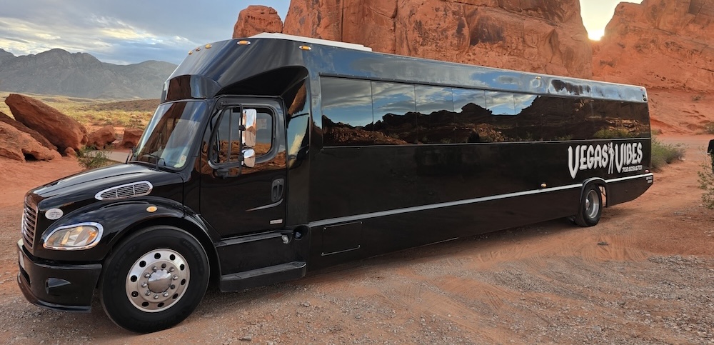 Vegas Party Bus Rental 7 vegas party bus rental